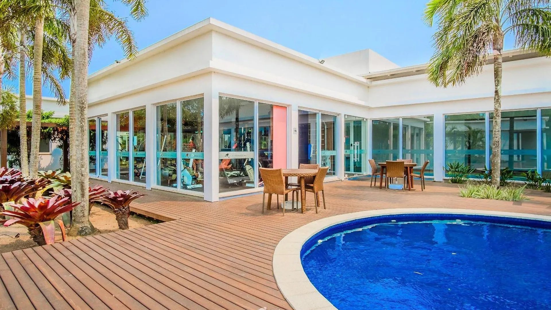 Holiday home Casa Moderna C/ Piscina Ao Lado Do Surfland Roi009 Villa Garopaba Brazil